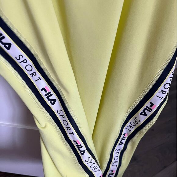 Lot Of 7 Womens Short Sleeve Shirts/Tanks Shirts American Eagle Lush Fila Small - Picture 10 of 10